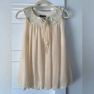 Gracia textured balloon top